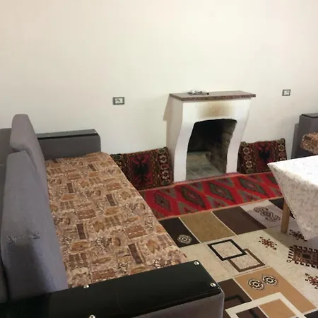 Mataj Kır Evi Vranisht (Vlore)