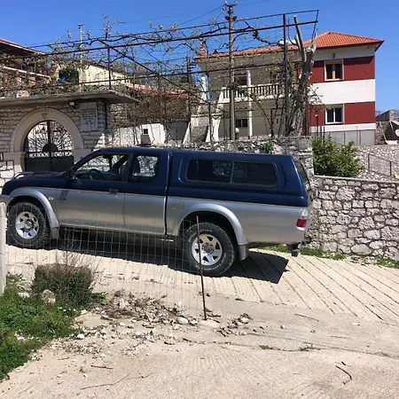 Mataj Kır Evi *